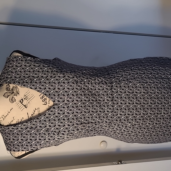 David Lawrence Dress - Picture 2 of 8